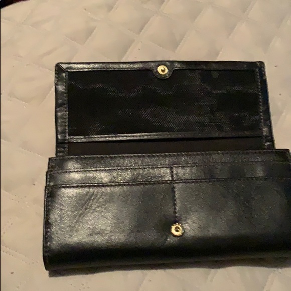 Wallet - Picture 3 of 3